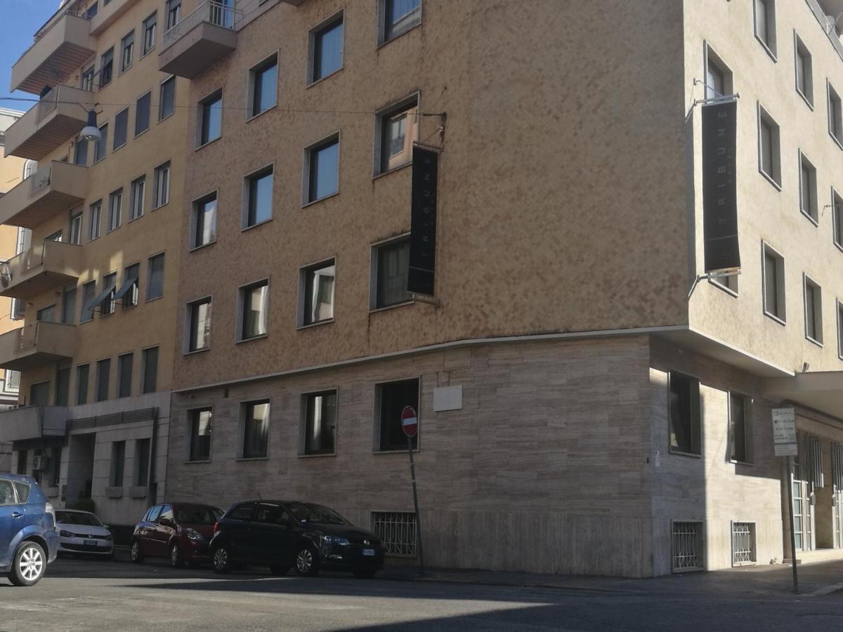 Two Chic Guesthouse Roma Exterior foto